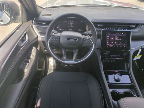 New 2026 Jeep Grand Cherokee Laredo RWD image 16