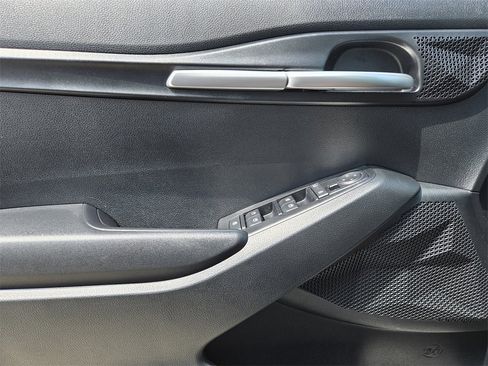 New 2026 Kia Seltos LX image 15