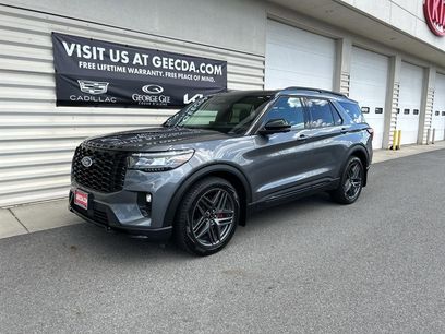 Used 2025 Ford Explorer ST