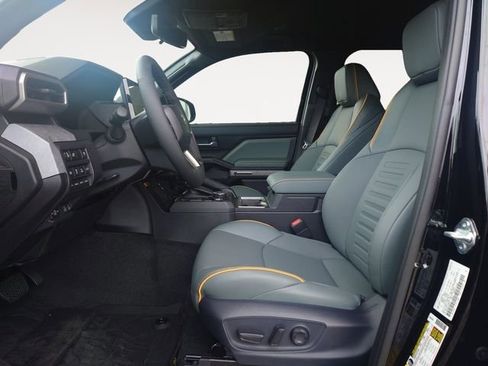 New 2025 Toyota Tacoma 4x4 Double Cab Hybrid image 8