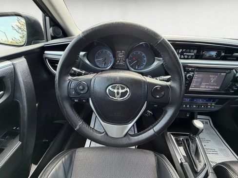 Used 2016 Toyota Corolla S FWD image 12