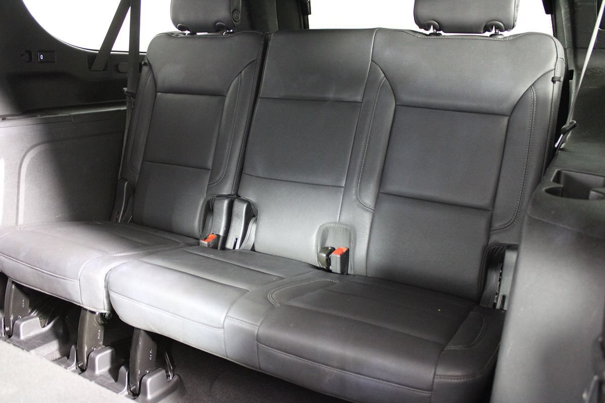 Used 2023 Chevrolet Suburban LT AWD/4WD image 29