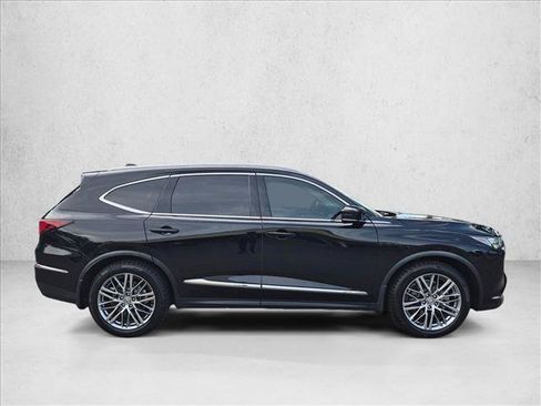Used 2022 Acura MDX SH-AWD w/ Advance Package image 4