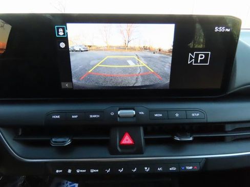 New 2025 Kia K4 FWD image 21