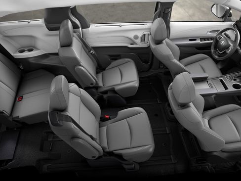 New 2026 Toyota Sienna XLE image 53