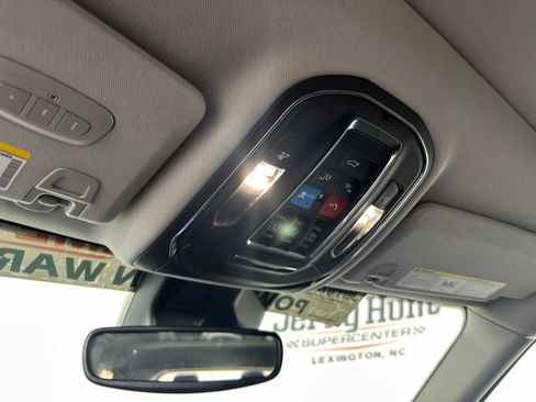 Used 2023 Jeep Grand Cherokee L Limited AWD/4WD image 25