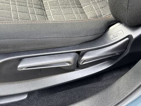 Used 2024 Honda HR-V Sport image 23