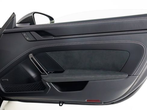 Used 2026 Porsche 911 GT3 image 45