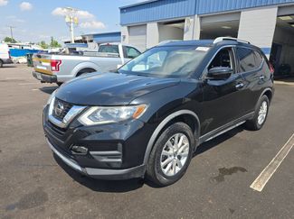 Used 2018 Nissan Rogue SV w/ Premium Package video 2