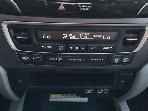 Used 2021 Honda Pilot Special Edition image 19