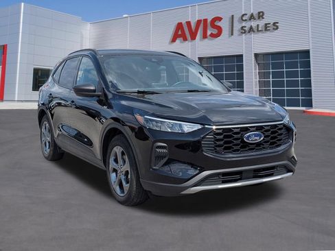 Used 2025 Ford Escape ST-Line FWD image 3