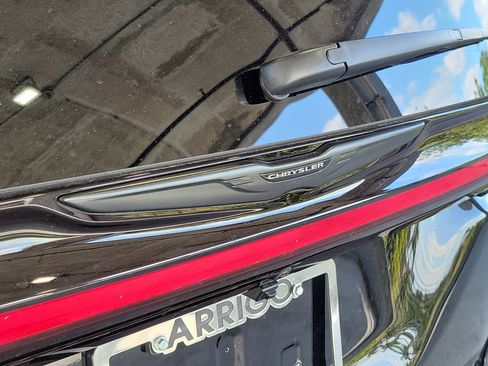 New 2026 Chrysler Pacifica Select FWD image 5