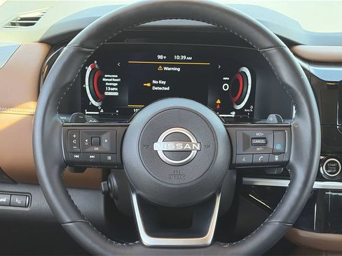 Used 2024 Nissan Pathfinder Platinum w/ Cargo Package FWD image 21