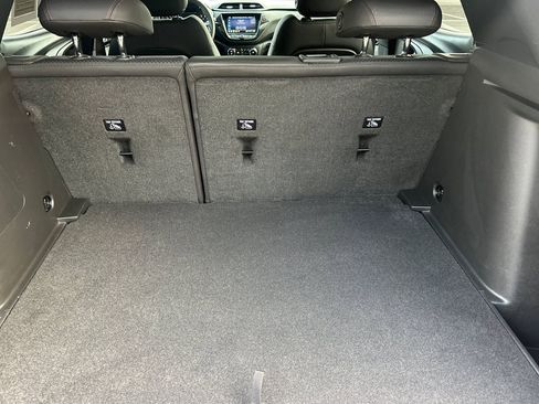 Used 2023 Chevrolet TrailBlazer RS w/ Sun and Liftgate Package image 19