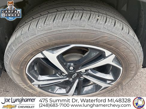 Used 2023 Chevrolet TrailBlazer RS w/ Sun and Liftgate Package FWD image 12