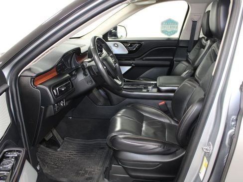 Used 2022 Lincoln Aviator Reserve w/ Equipment Group 201A image 23