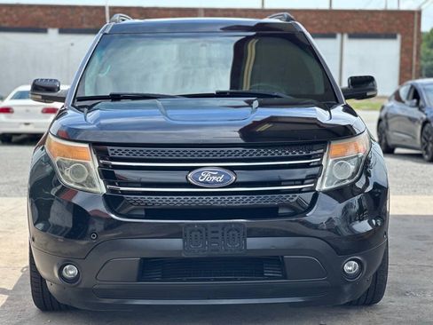 Used 2012 Ford Explorer Limited FWD image 2