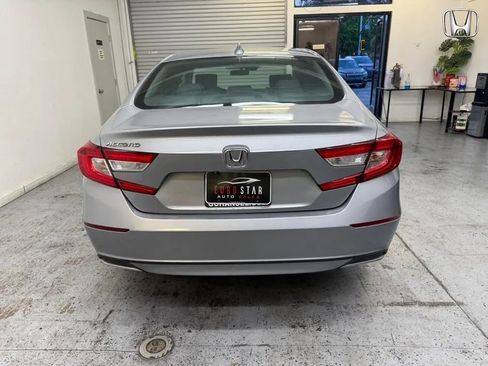 Used 2018 Honda Accord LX image 6