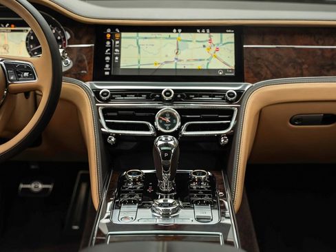 Certified 2023 Bentley Flying Spur W12 AWD/4WD image 4