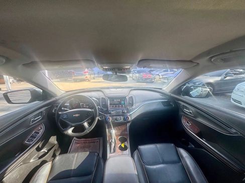 Used 2015 Chevrolet Impala LTZ FWD image 18