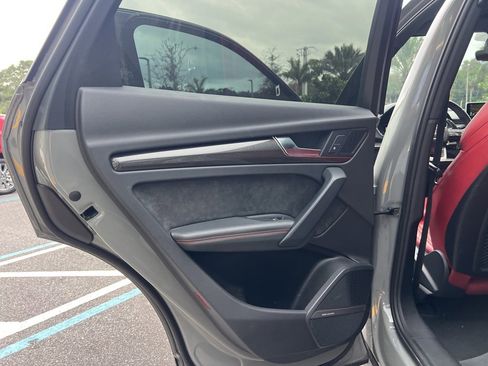 Used 2020 Audi SQ5 Premium Plus w/ Premium Plus Package image 37