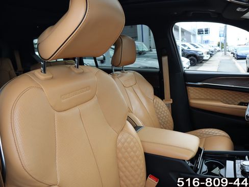 Used 2023 Jeep Grand Cherokee L Summit image 28