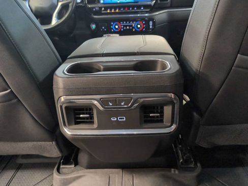 Used 2023 Chevrolet Silverado 1500 LTZ w/ LTZ Convenience Package II AWD/4WD image 20