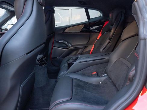 Used 2025 Ferrari Purosangue AWD/4WD image 49