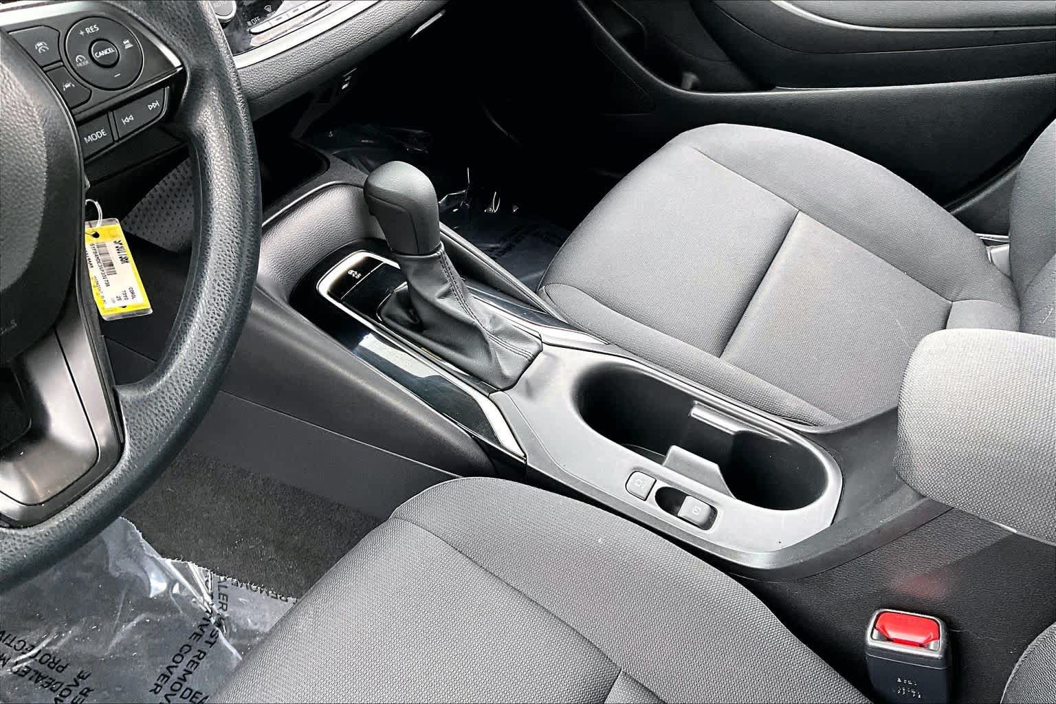 Certified 2025 Toyota Corolla LE FWD image 16