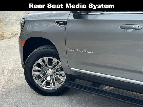Used 2024 GMC Yukon Denali w/ Advanced Technology Package image 7