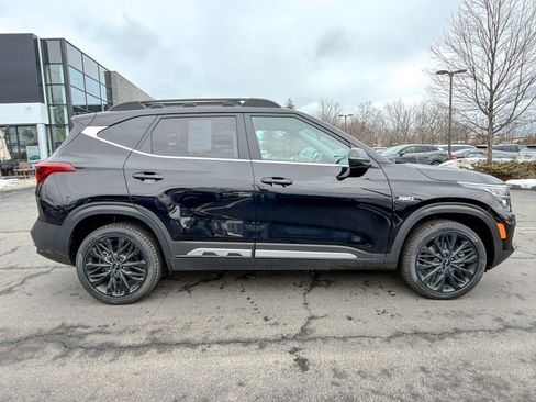 Certified 2023 Kia Seltos Nightfall Edition image 4