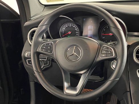 Used 2018 Mercedes-Benz GLC 300 image 17
