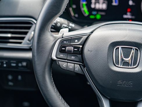 Used 2022 Honda Accord Touring image 22