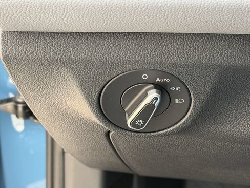 New 2026 Volkswagen Jetta SEL FWD image 20