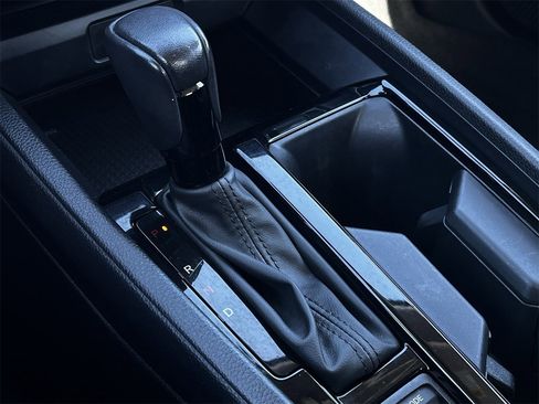 Used 2023 Honda Accord EX-L image 17