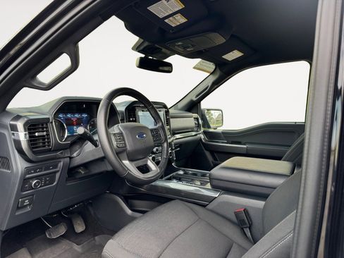 Used 2022 Ford F150 XLT w/ Equipment Group 302A High image 9