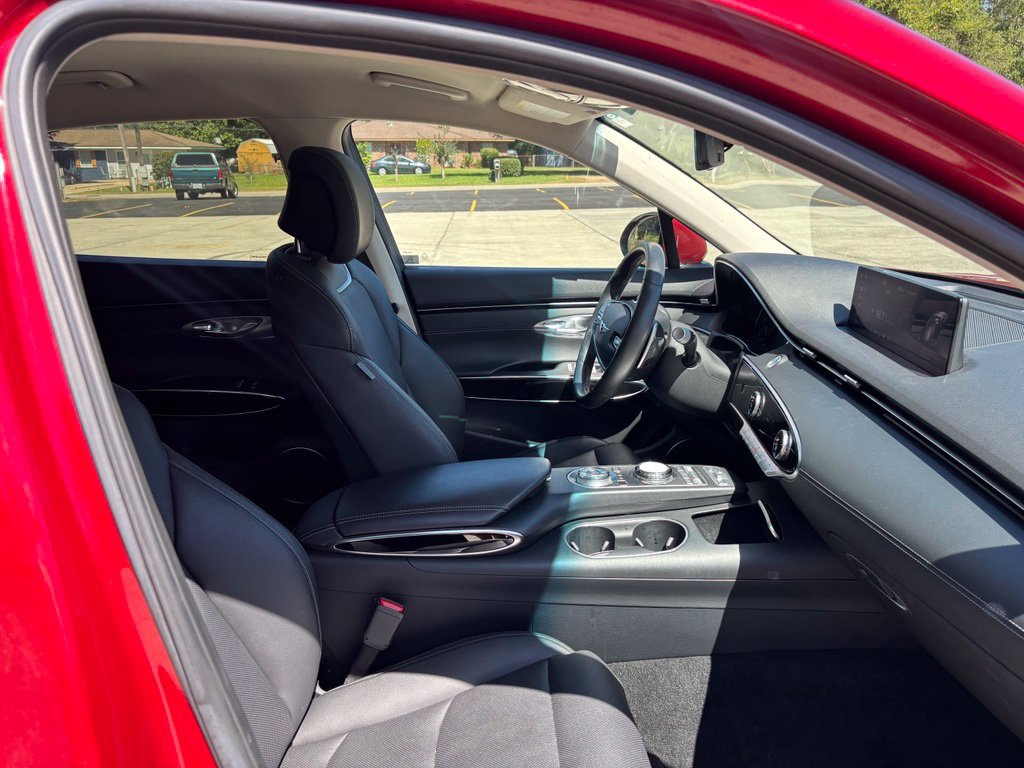 Used 2025 Genesis GV70 2.5T AWD/4WD image 24