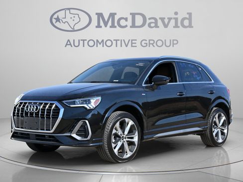 Used 2021 Audi Q3 2.0T Premium Plus w/ Premium Plus Package AWD/4WD image 1