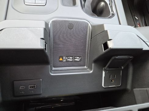 New 2026 GMC Sierra 1500 AT4X AWD/4WD image 13