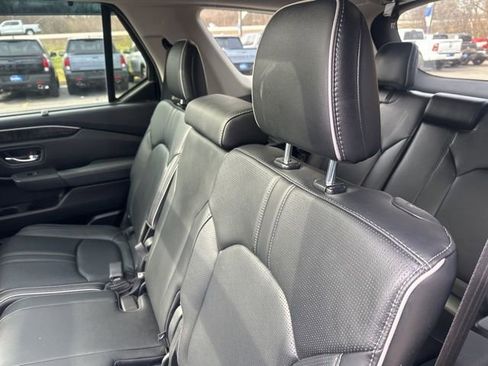 Certified 2023 Honda Pilot Elite image 8