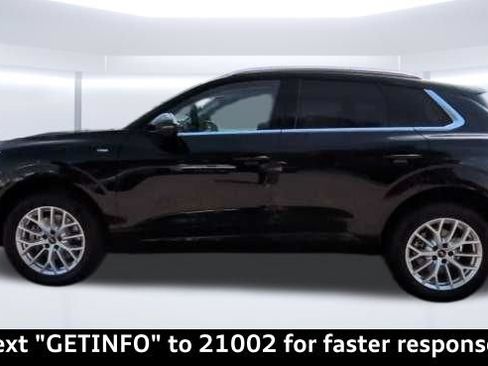 New 2026 Audi Q3 quattro 2.0T AWD/4WD image 37