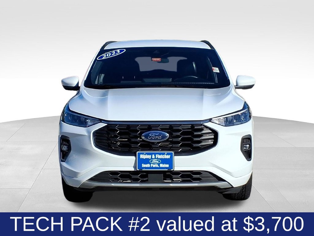 Used 2023 Ford Escape ST-Line Select w/ Tech Pack #2 AWD/4WD image 2