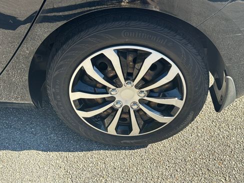 Used 2016 Hyundai Elantra GT image 19