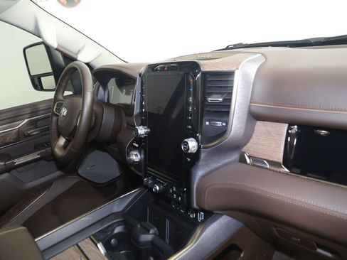 Used 2025 RAM 1500 Limited w/ Trailer Tow Group AWD/4WD image 50
