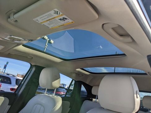 Certified 2021 Mercedes-Benz GLA 250 4MATIC image 15