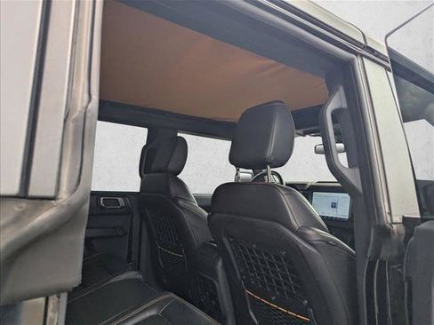 Used 2024 Ford Bronco Badlands AWD/4WD image 15