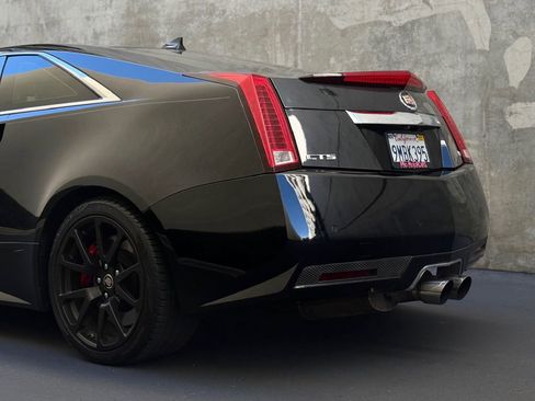 Used 2015 Cadillac CTS V image 15