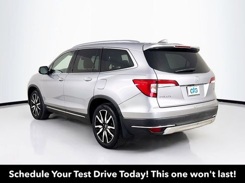Used 2019 Honda Pilot Touring image 5