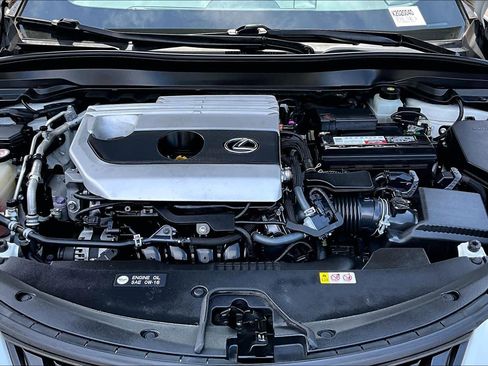 Used 2019 Lexus UX 200 w/ Accessory Package 2 FWD image 31