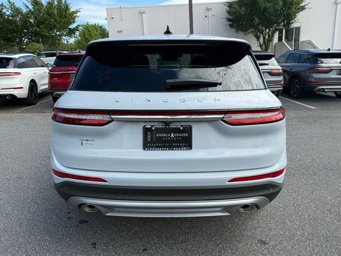 New 2025 Lincoln Corsair FWD w/ Equipment Group 101A image 18